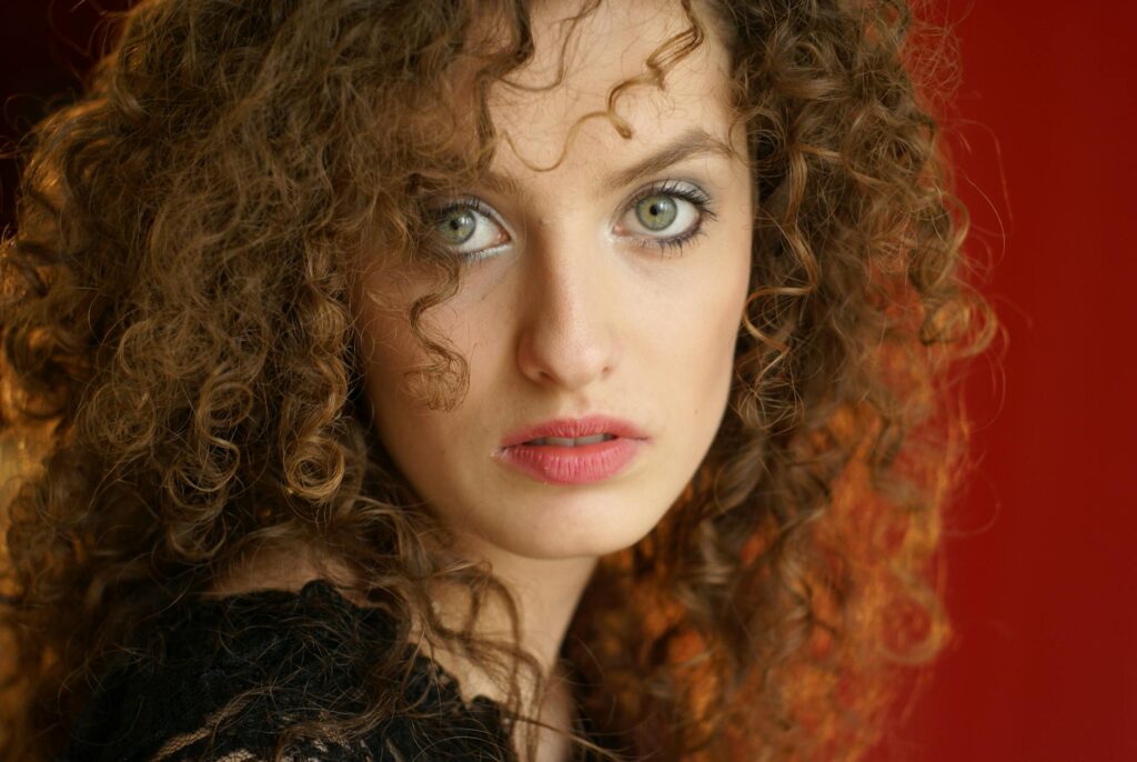 Bernadette Peters Net Worth: Unpacking Her Fortune in 2026