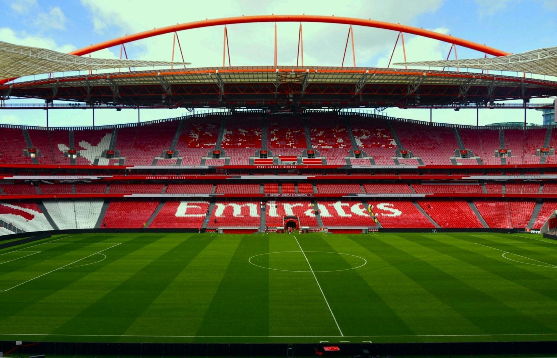 Emirates Stadium crowd