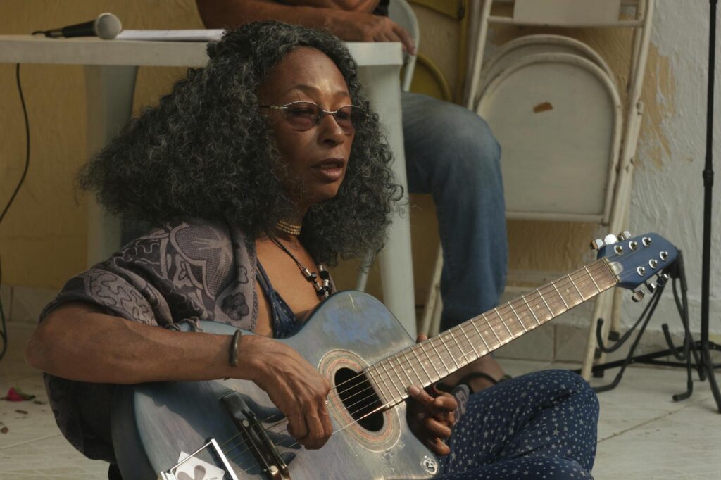 Lupe Gidley professional strategy