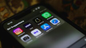 How Can I Download Vidmate Safely?