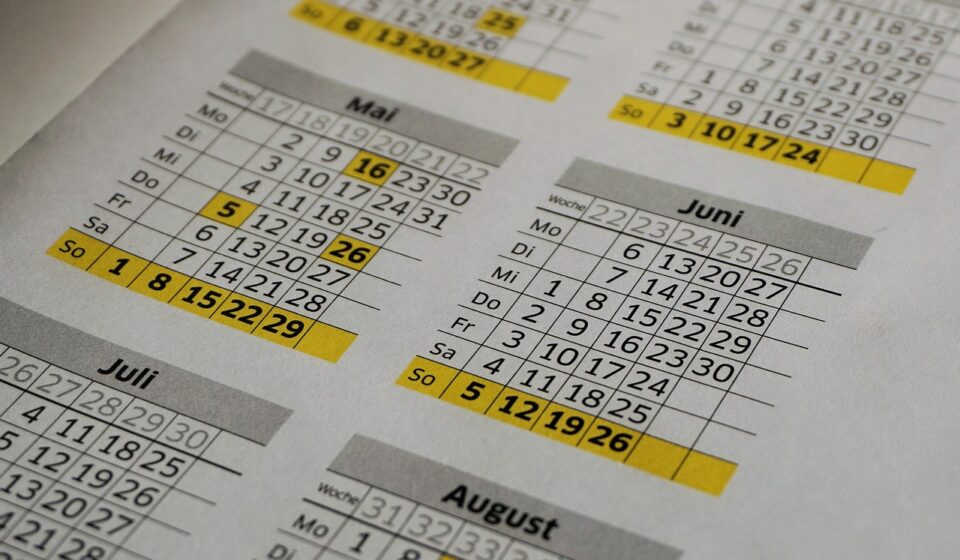 calendar with dates highlighted