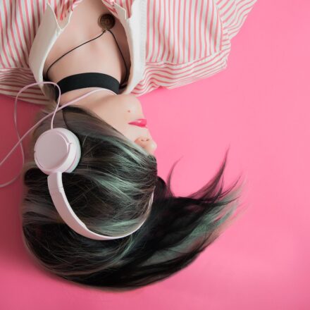 entertainment podcast listening
