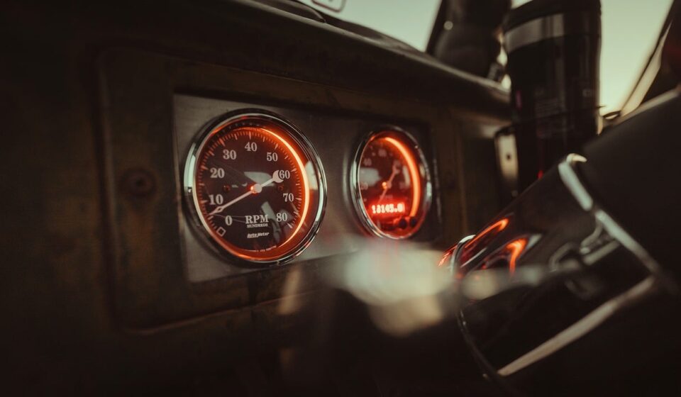 freelancer invoicing software dashboard