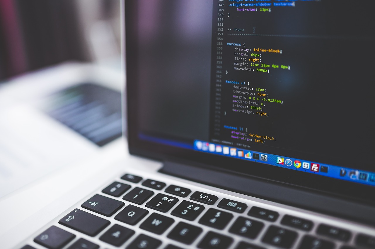 Grammarly vs Quillbot Comparison: Which AI Writing Tool Wins in 2026?