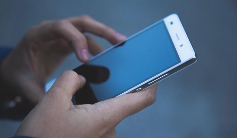 hacked phone screen