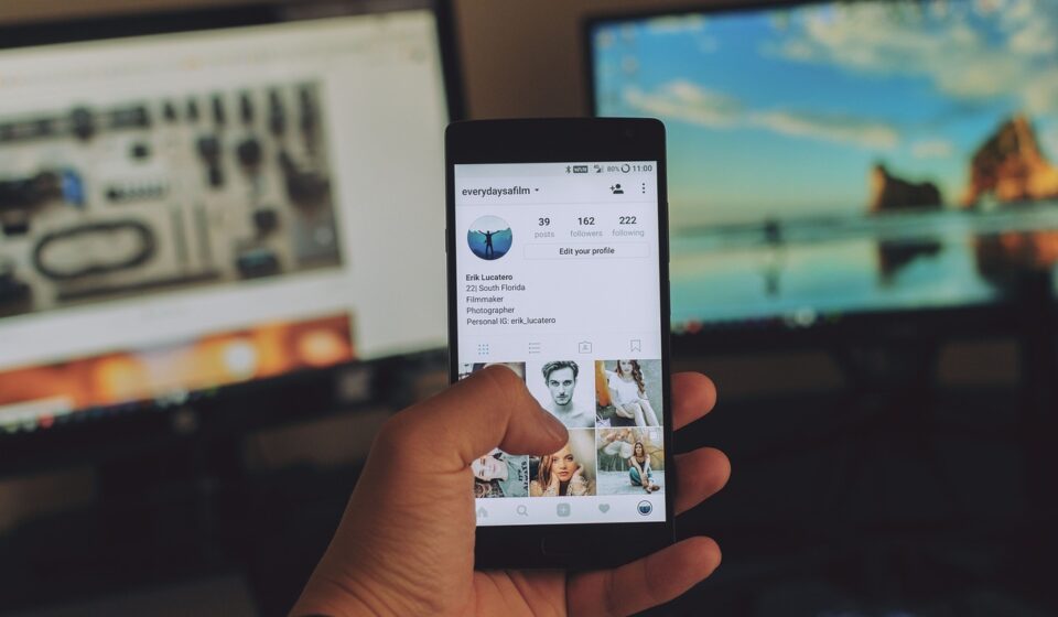 secure messaging app interface