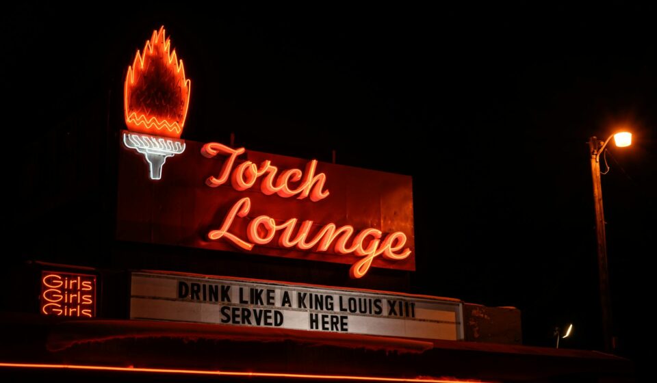 torch.softmax