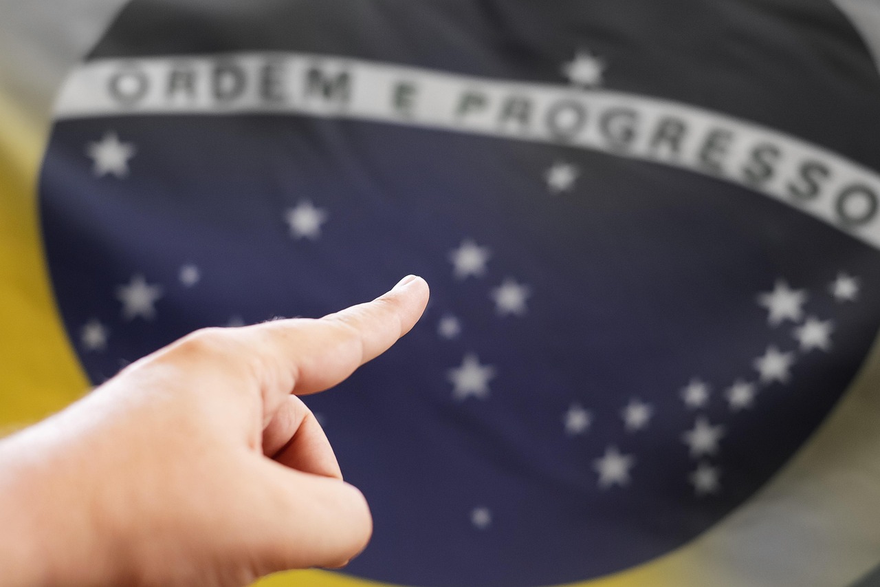 Price of FaceSeek in Brazil 2026: What to Expect