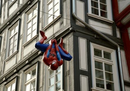 spiderman swinging animation